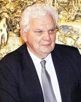 Dimitris Koutsolioutsos